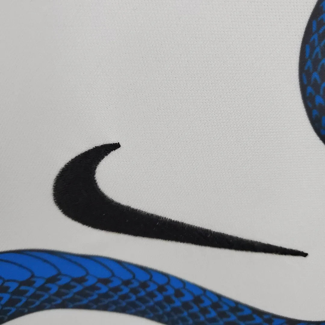 Internazionale Milan Football Jersey White 2021/2022 Retro Away
