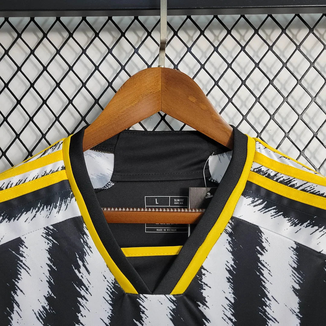 2023/2024 Juventus Home Soccer Jersey