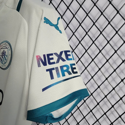 Manchester City Football Shirt 2021/2022 Retro Away