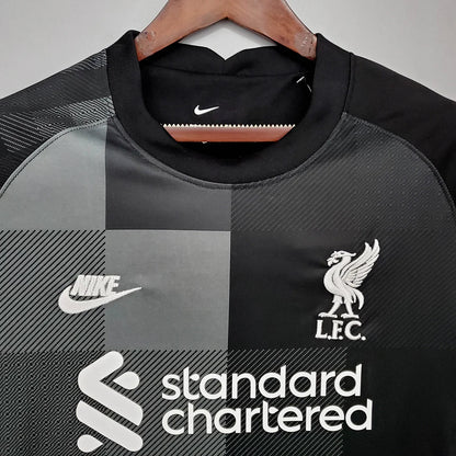 Liverpool Goalkeeper Soccer Jersey Black 2021/2022 Retro