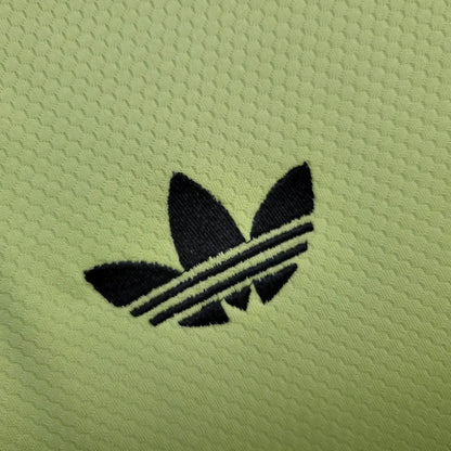 2024/2025 Real Madrid Goalkeeper Football Shirt 1:1
