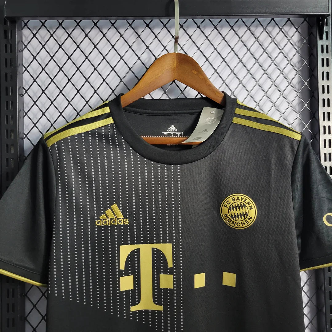 2021/2022 Retro Football Jersey Bayern Munich Away