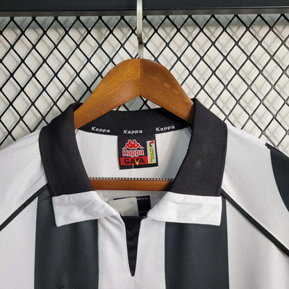 1997/1998 Retro Juventus Football Shirt Home