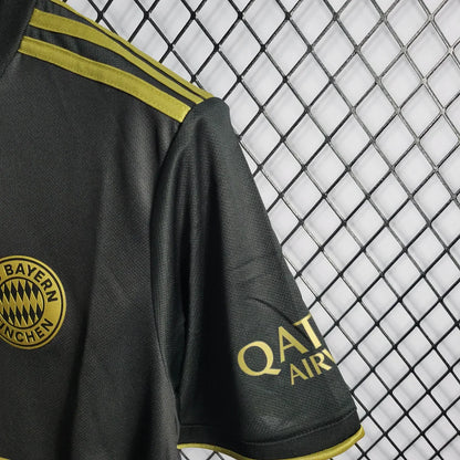 2021/2022 Retro Football Jersey Bayern Munich Away