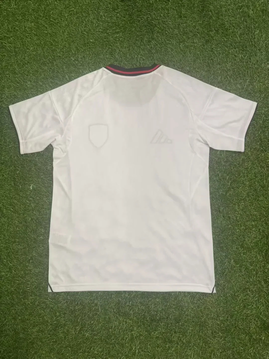 2025/2026 Fulham Home Football Shirt