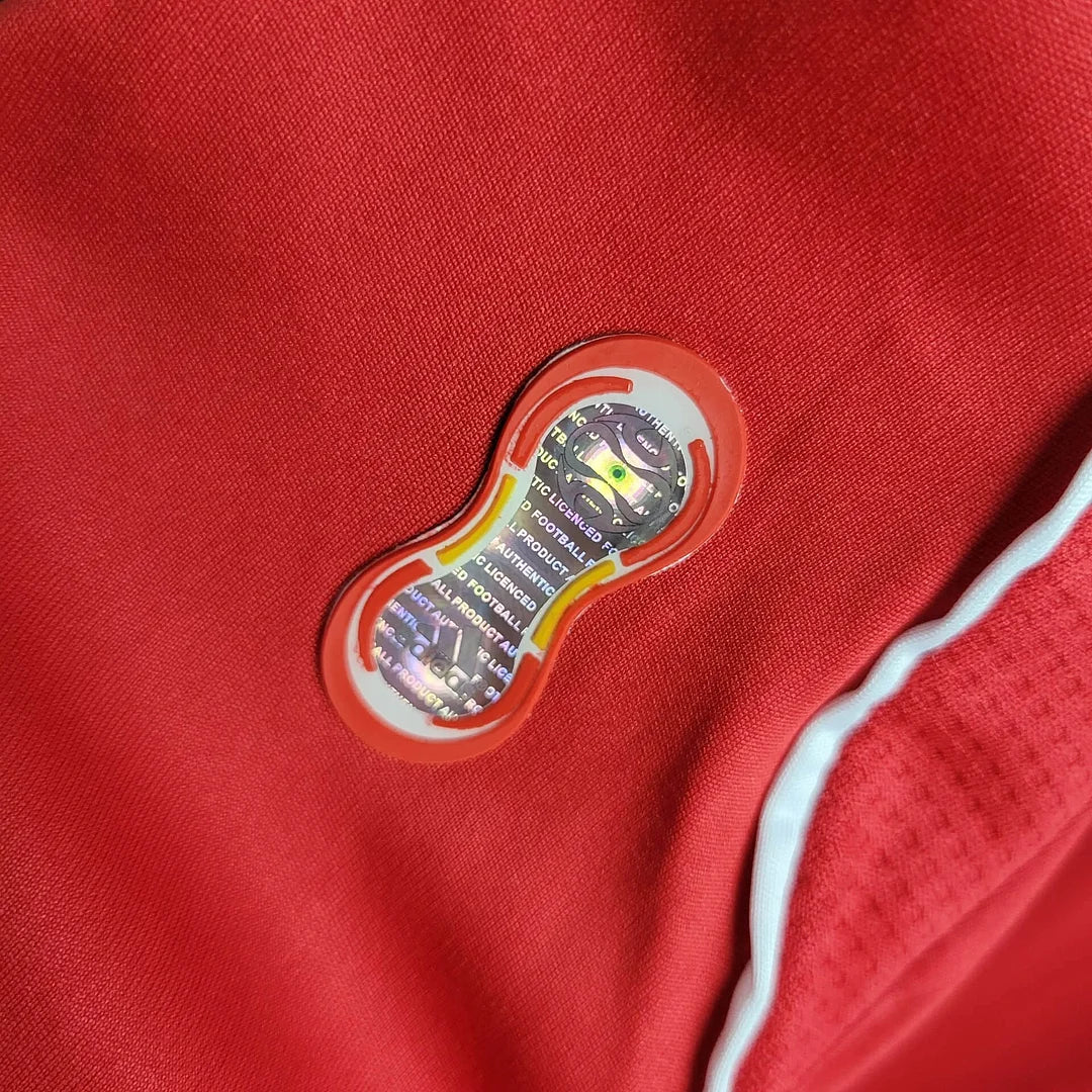 2006/2007 Retro Liverpool Football Shirt Home