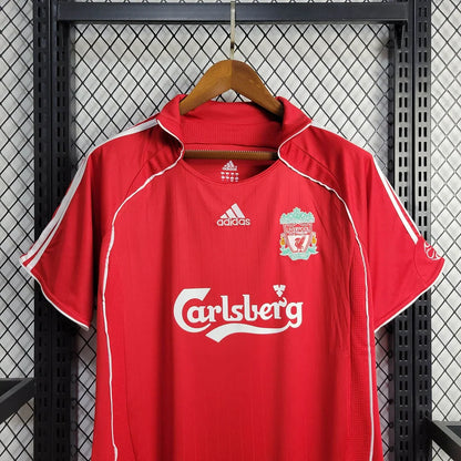 2006/2007 Retro Liverpool Football Shirt Home