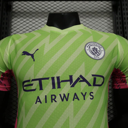 2023/2024 Manchester United Goalkeeper jerseyPlayer Version