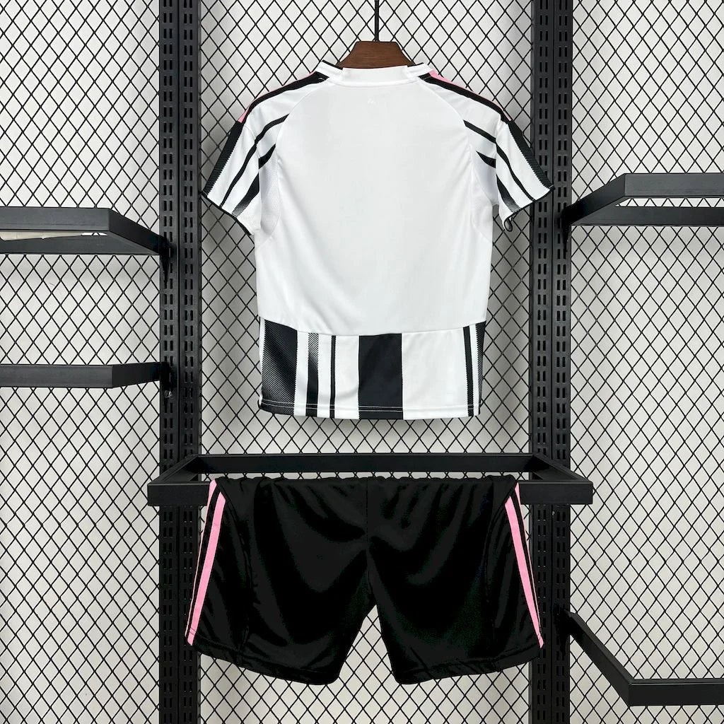 2025/2026 Juventus Home Football Shirt Kids Size
