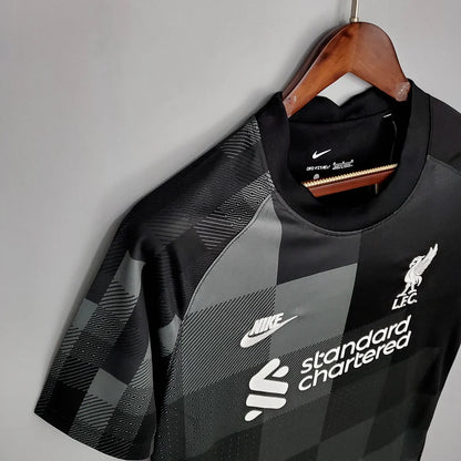Liverpool Goalkeeper Soccer Jersey Black 2021/2022 Retro