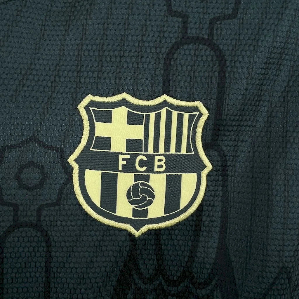 2024/2025 Barcelona Special Edition Green Football Shirt